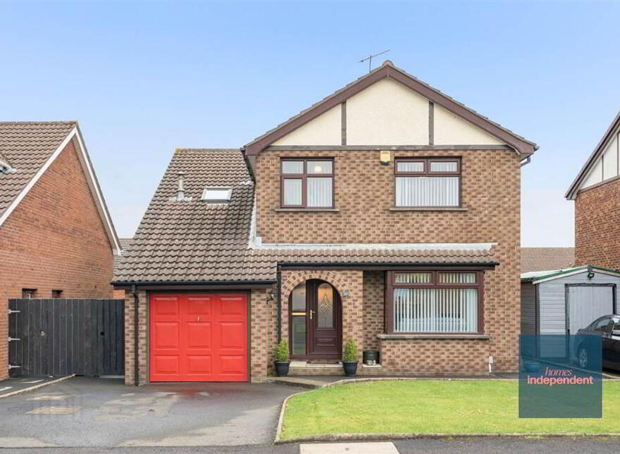 30 Glenburn Manor, Carrickfergus, BT38 7TX photo