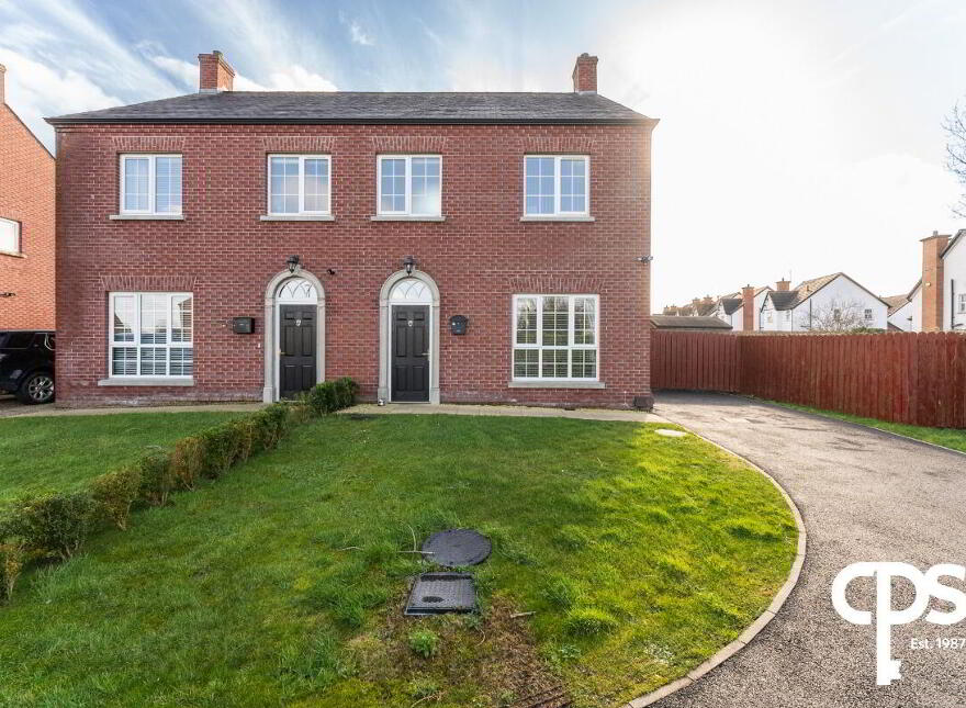 44 Lisnisky Walk, Portadown, BT63 5FY photo