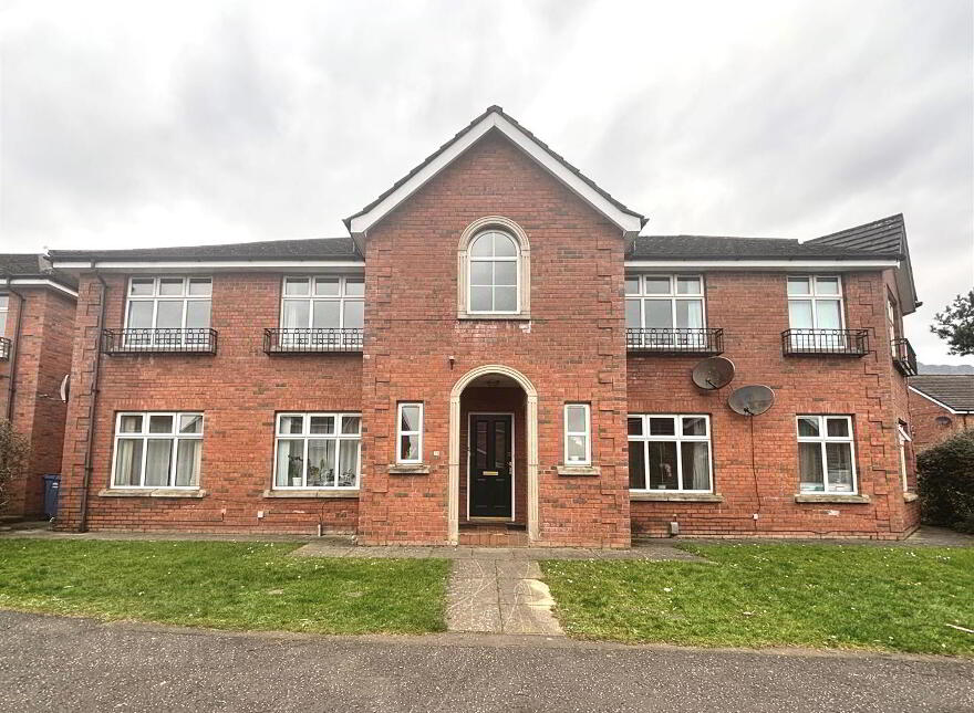 14 Downview Drive, Belfast, BT15 4GF photo