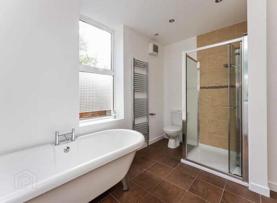 1a Malone Park, Belfast, BT9 6NH