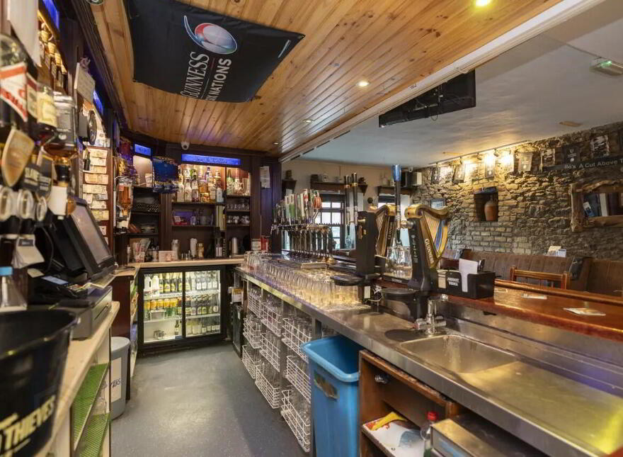 Bo Allens, Main St, Moate, N37N2N3