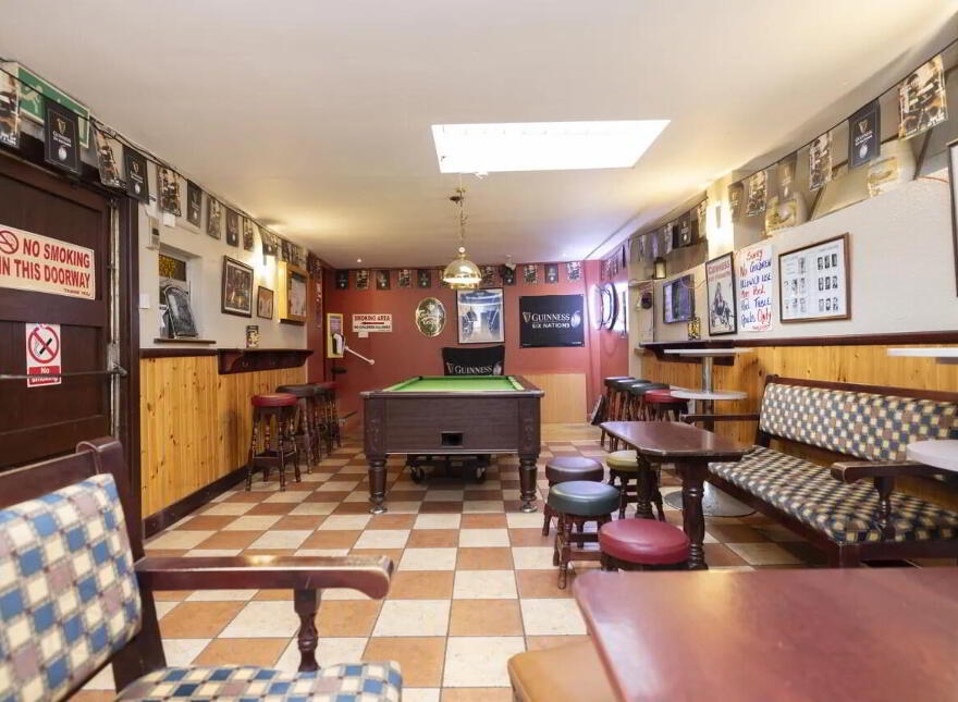 Bo Allens, Main St, Moate, N37N2N3
