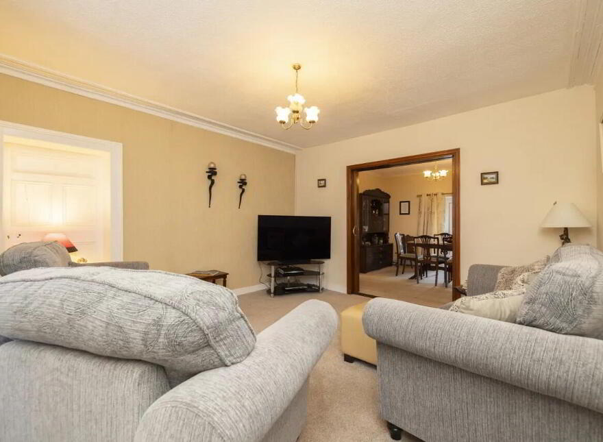 Bo Allens, Main St, Moate, N37N2N3
