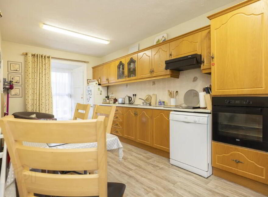 Bo Allens, Main St, Moate, N37N2N3