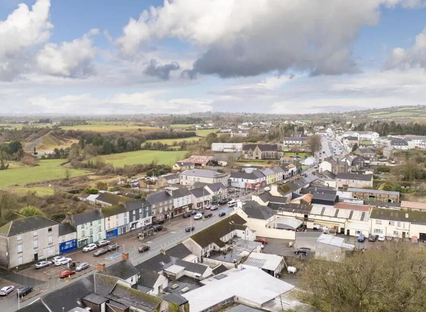 Bo Allens, Main St, Moate, N37N2N3