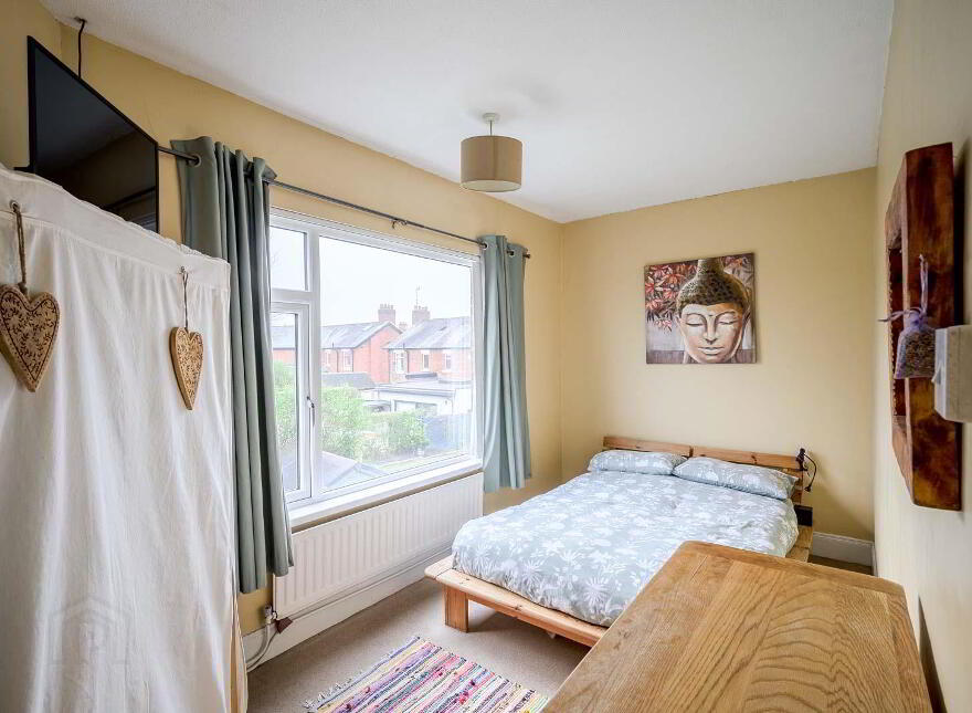 1 Loopland Crescent, Belfast, BT6 9EE