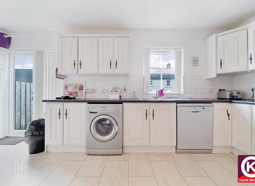 19 Loughview Court, Loughmacrory, Omagh, BT79 9BF