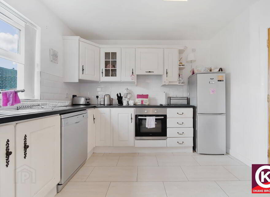 19 Loughview Court, Loughmacrory, Omagh, BT79 9BF