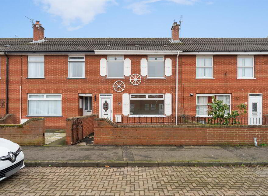 35 Glenallen Street, Belfast, BT5 4HT photo