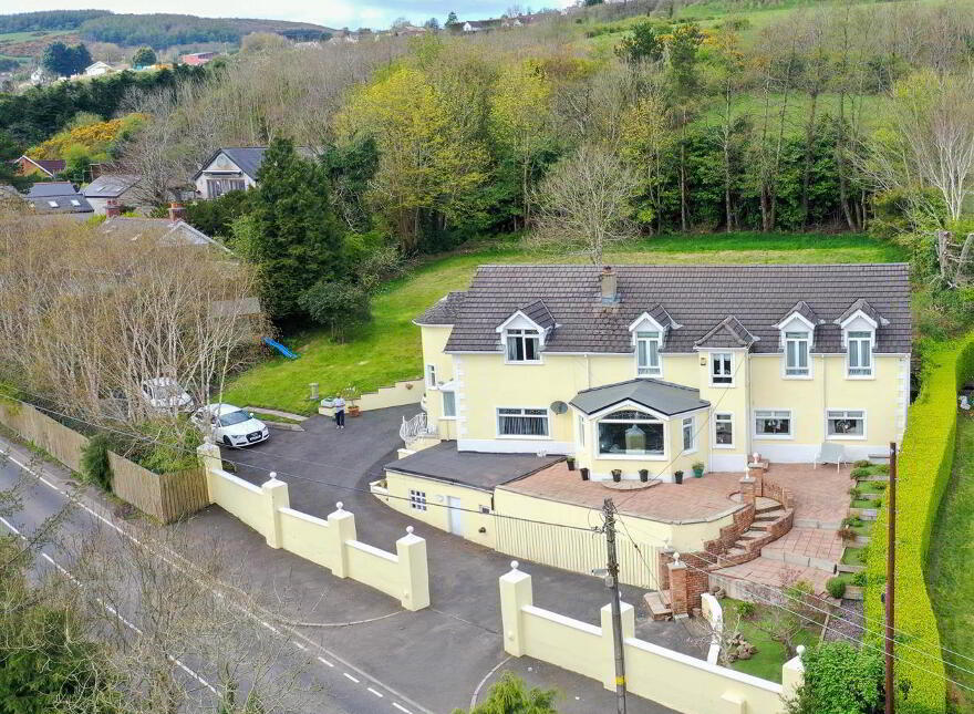 Detached Residence And Annex @, 73 Colinglen Road, Belfast, BT17 0LW photo