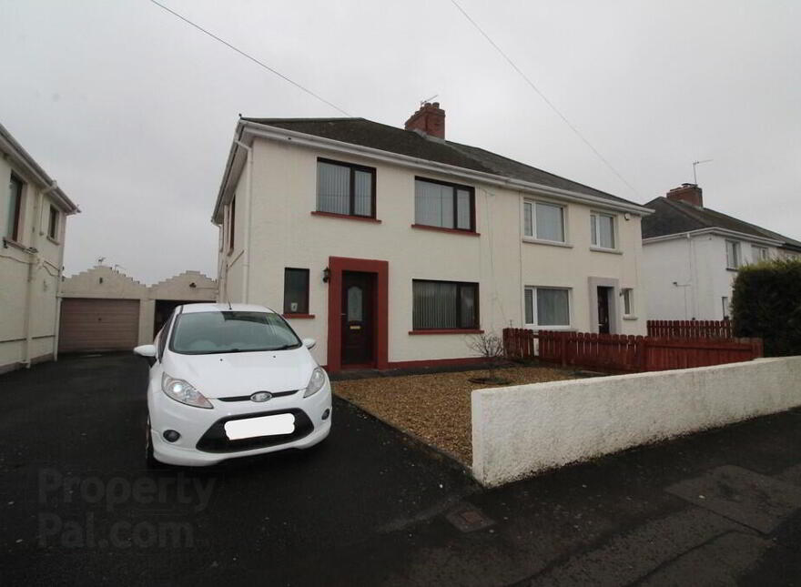 7 Swanston Avenue, Newtownabbey, BT36 5DS photo