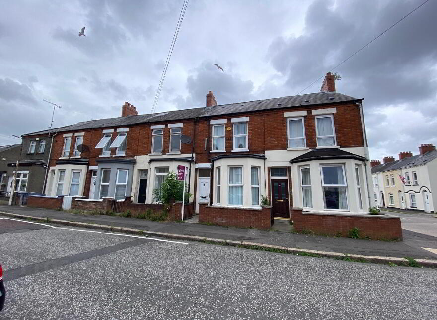 112 Broadway, Off Lisburn Road, Belfast, BT12 6HX photo