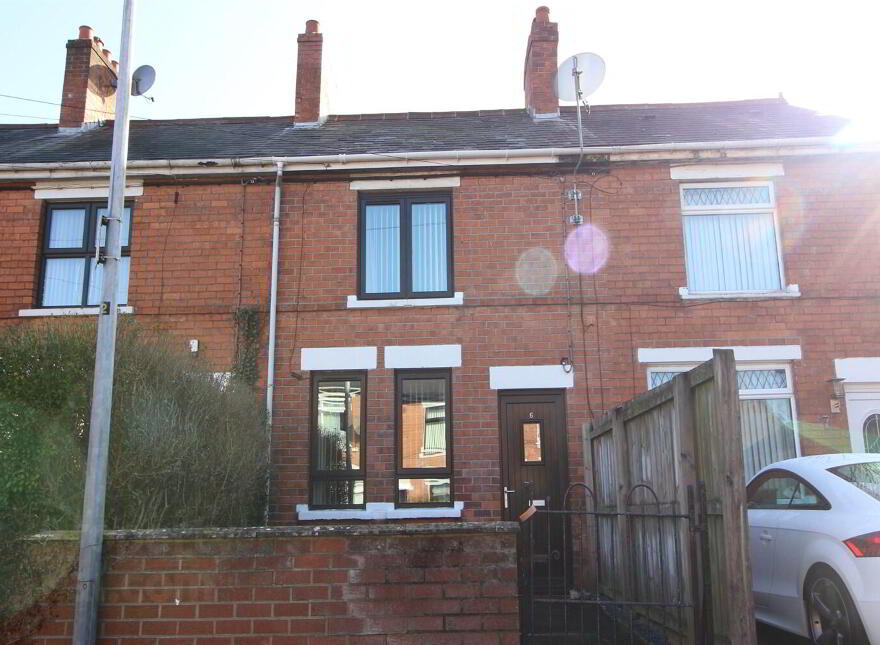 6 Victoria Gardens, Belfast, BT17 0AG photo