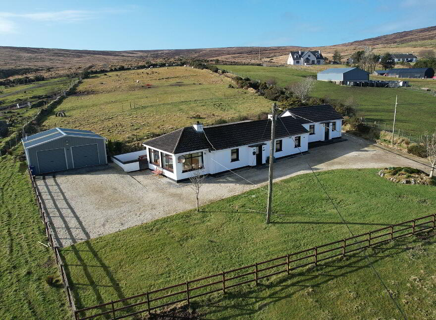 Garrydene Cottage, Meenacharvy, Carrick, F94N2P8 photo