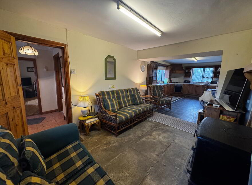 Garrydene Cottage, Meenacharvy, Carrick, F94N2P8