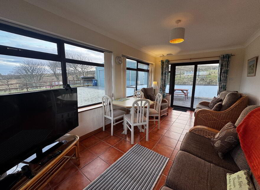 Garrydene Cottage, Meenacharvy, Carrick, F94N2P8