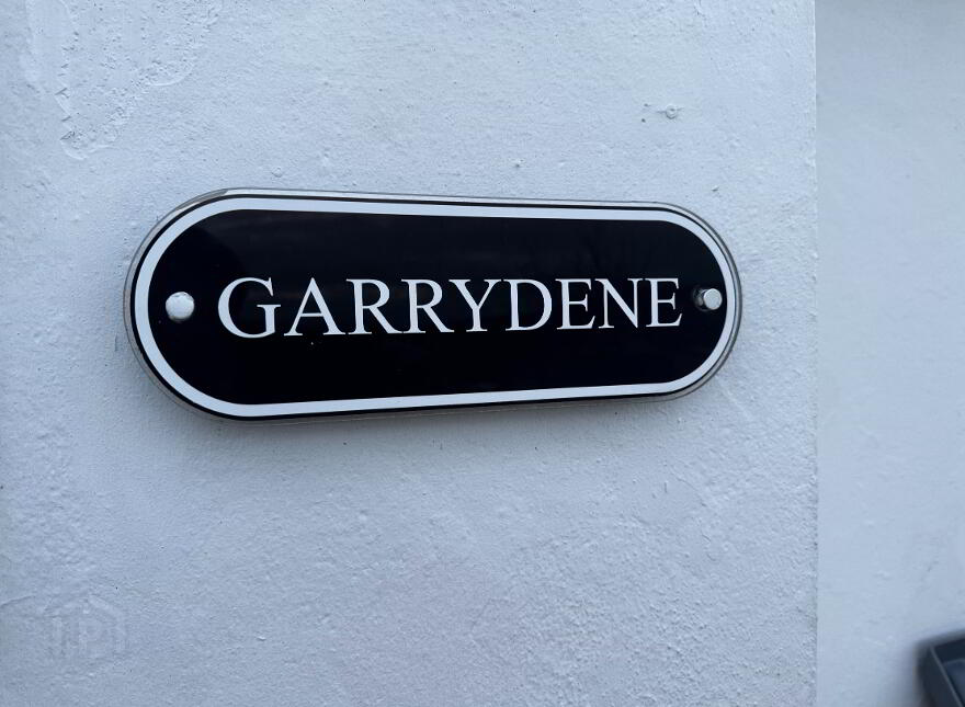 Garrydene Cottage, Meenacharvy, Carrick, F94N2P8