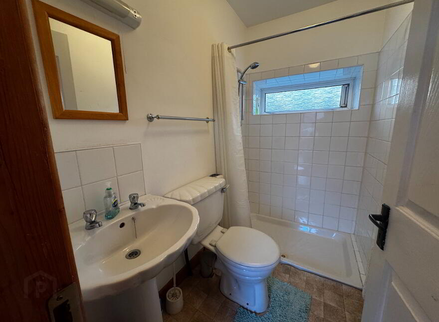 Garrydene Cottage, Meenacharvy, Carrick, F94N2P8
