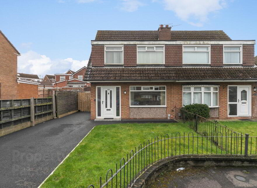 60 Orchardville Gardens, Belfast, BT10 0JX photo