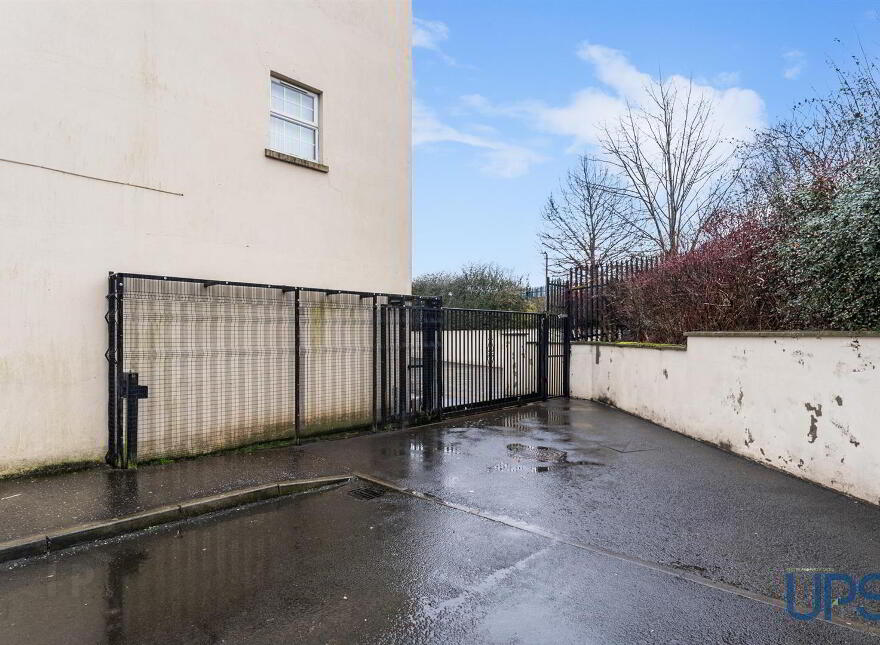 6 St. Marys Gardens, Belfast, BT12 7LG