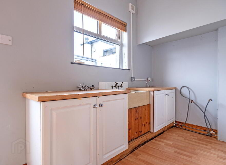 25A Mark Street Lane, Portrush, BT56 8BS