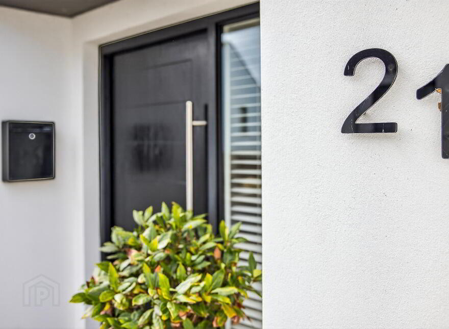 21 Cranagh View Road, Coleraine, BT52 1FE