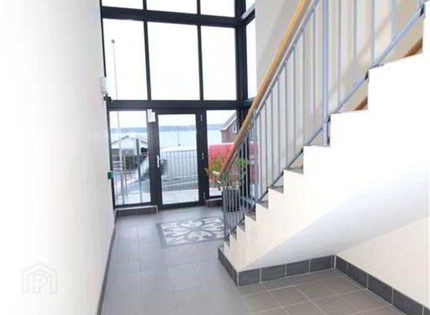 Apt 3, 84 Shore Road, Greenisland, Carrickfergus, BT38 8UE