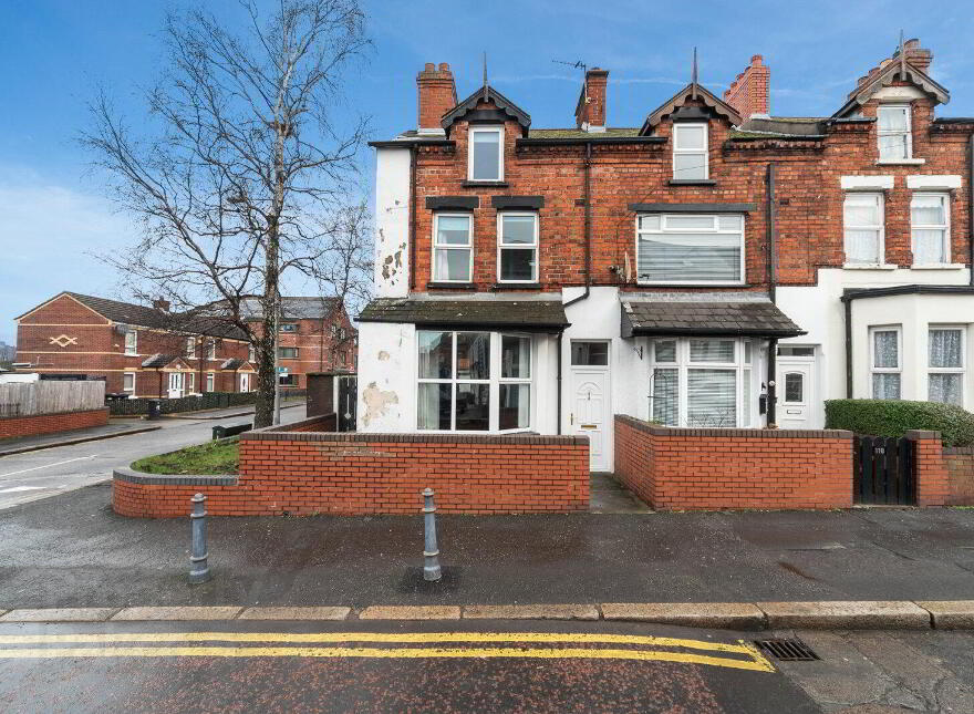 116 My Ladys Road, Belfast, BT6 8FD photo