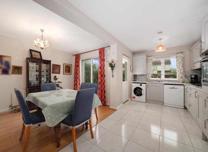 23 Earlsfort Meadows, Lucan, K78XW63