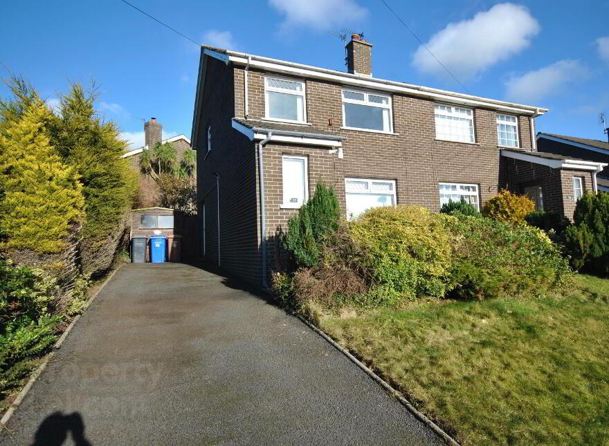 37 Beverley Crescent, Newtownards, BT23 7UN photo