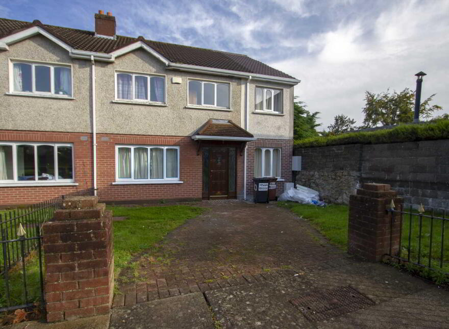 10 Barton Court - Room, D Barton Road East, Churchtown, Dublin, D14Y9K4 photo