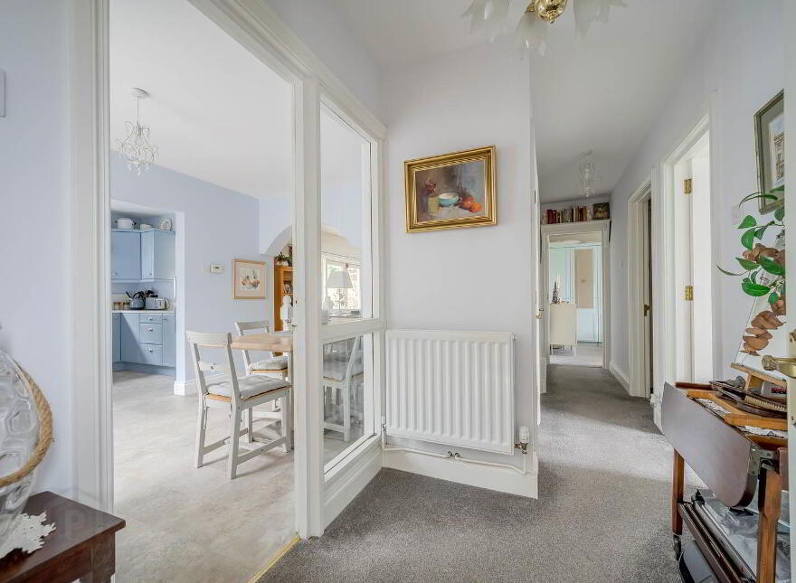 APT 4, Wood Lodge, Croft Road, Holywood, BT18 0QB