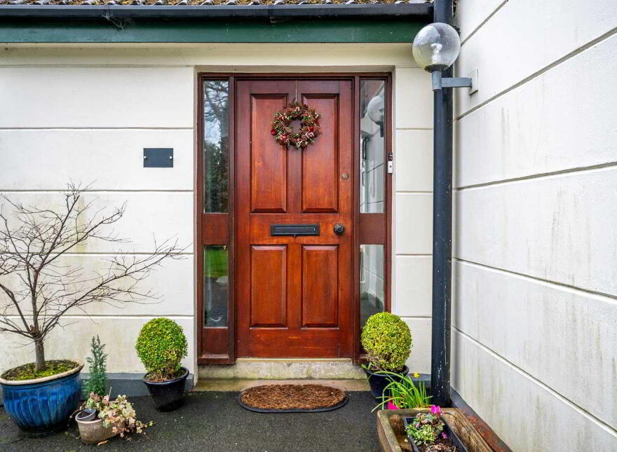 APT 4, Wood Lodge, Croft Road, Holywood, BT18 0QB