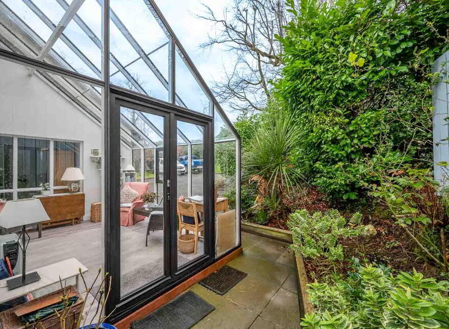 APT 4, Wood Lodge, Croft Road, Holywood, BT18 0QB