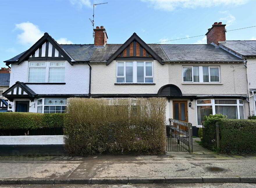 68 Haypark Avenue, Belfast, BT7 3FF photo