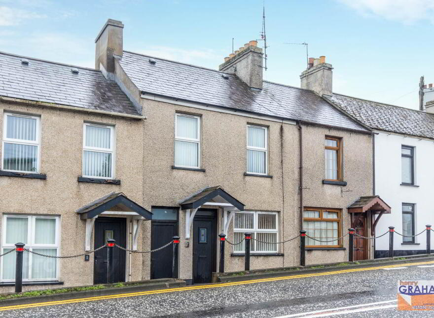 7 Iveagh Terrace, Dromore, BT25 1AE photo