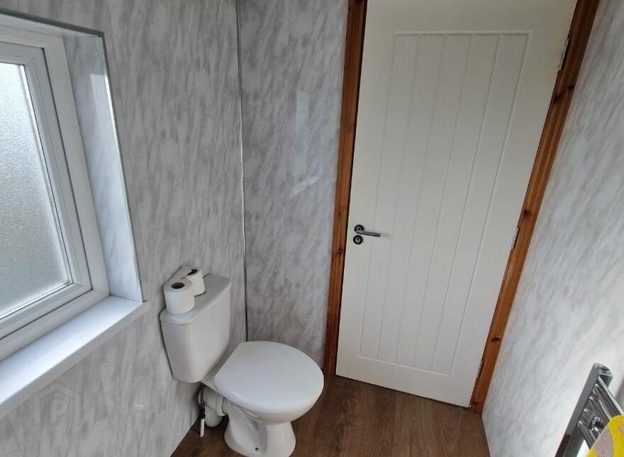 27 Thornhill Road, Antrim, BT41 2LH