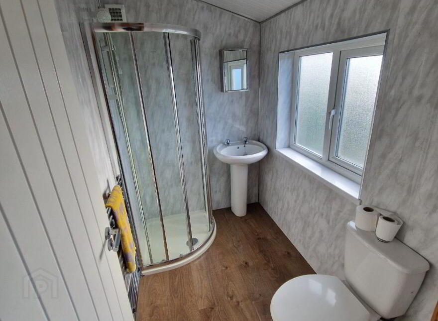 27 Thornhill Road, Antrim, BT41 2LH