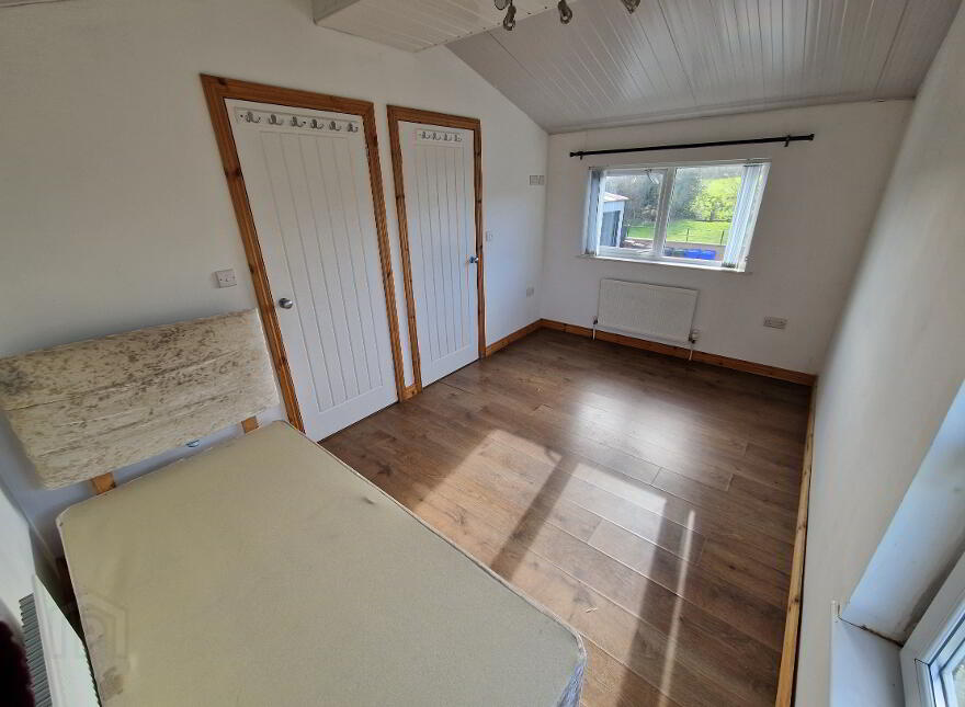 27 Thornhill Road, Antrim, BT41 2LH