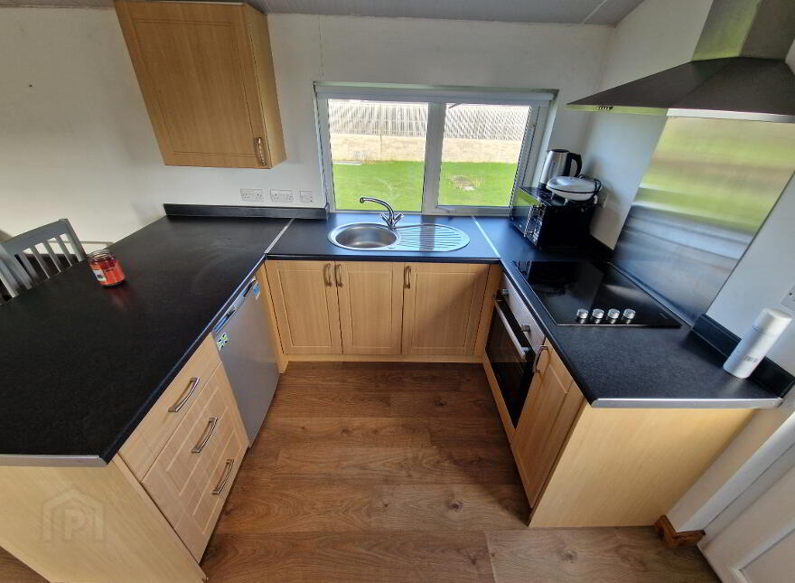 27 Thornhill Road, Antrim, BT41 2LH