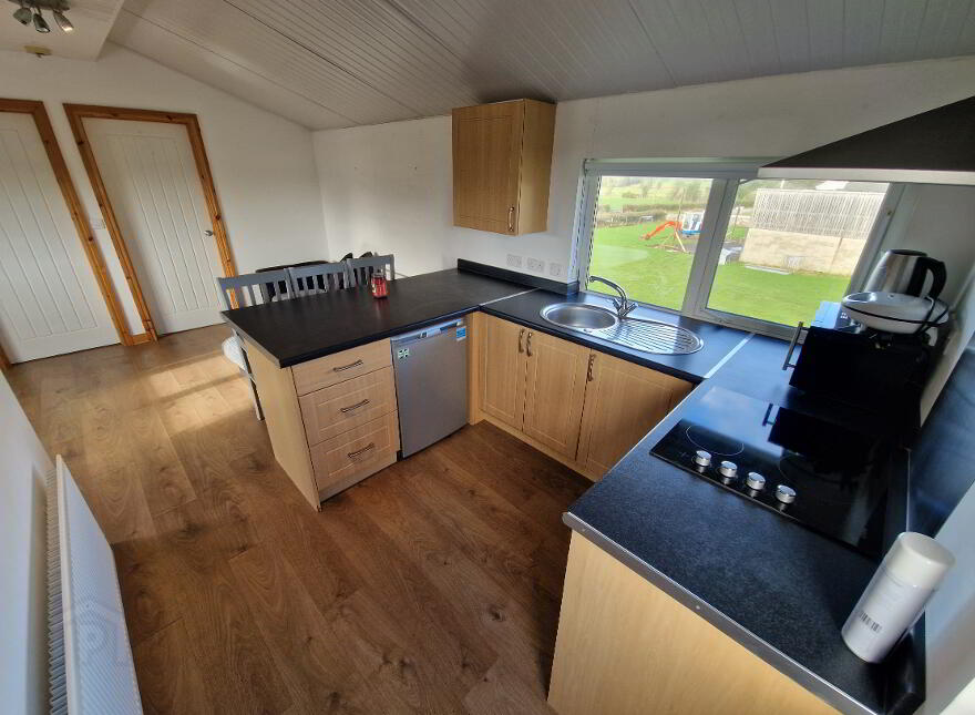 27 Thornhill Road, Antrim, BT41 2LH