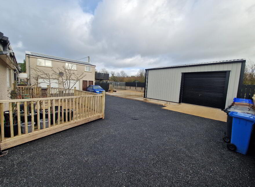 27 Thornhill Road, Antrim, BT41 2LH