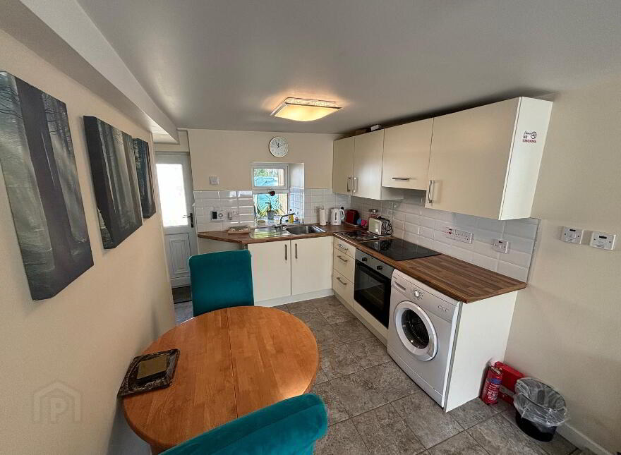 Meetinghouse Street;, Donegal Town, F94K2C3