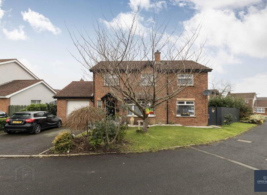 32 Gilpins Manor, Lurgan, BT66 8AG