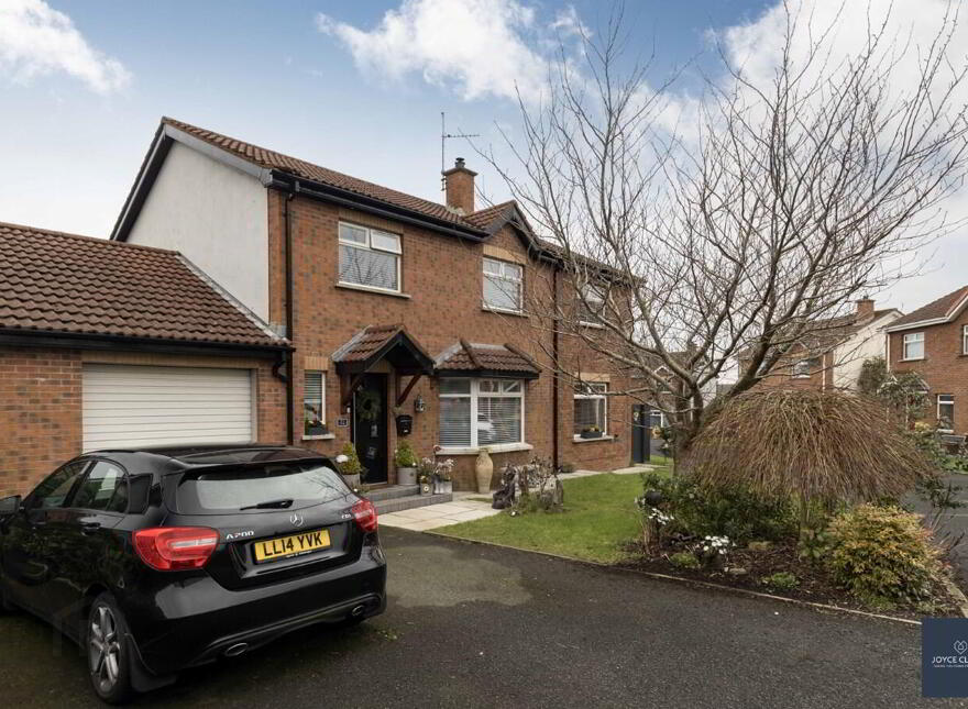 32 Gilpins Manor, Lurgan, BT66 8AG