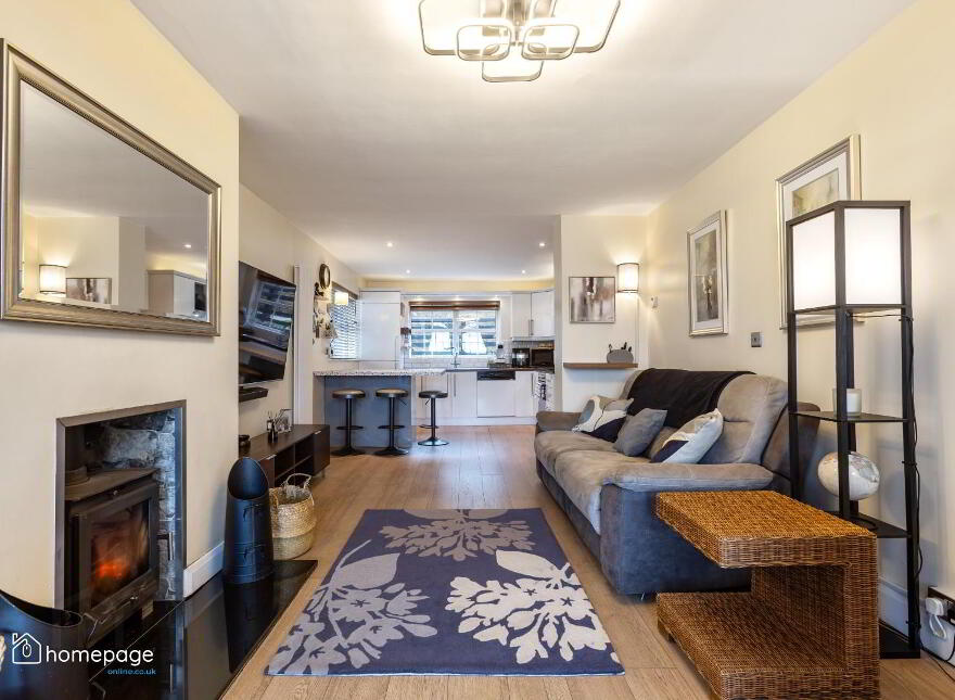 8 Foxhill, Waterside, Derry / Londonderry, BT47 2TN
