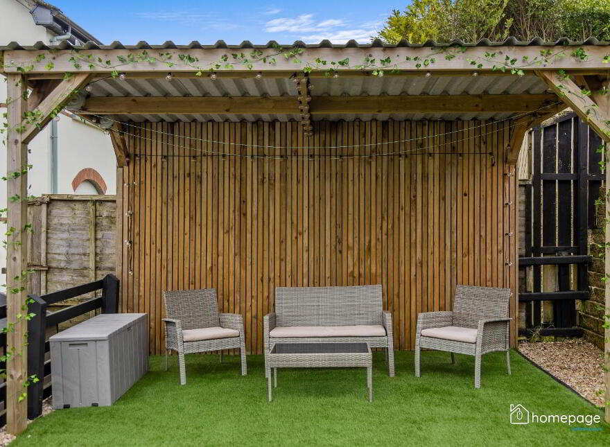8 Foxhill, Waterside, Derry / Londonderry, BT47 2TN