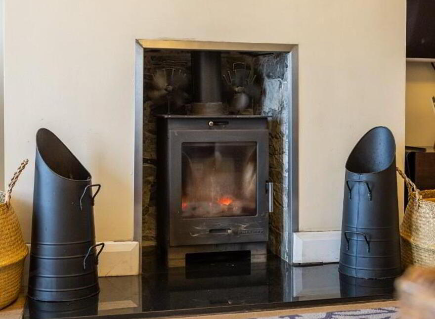8 Foxhill, Waterside, Derry / Londonderry, BT47 2TN