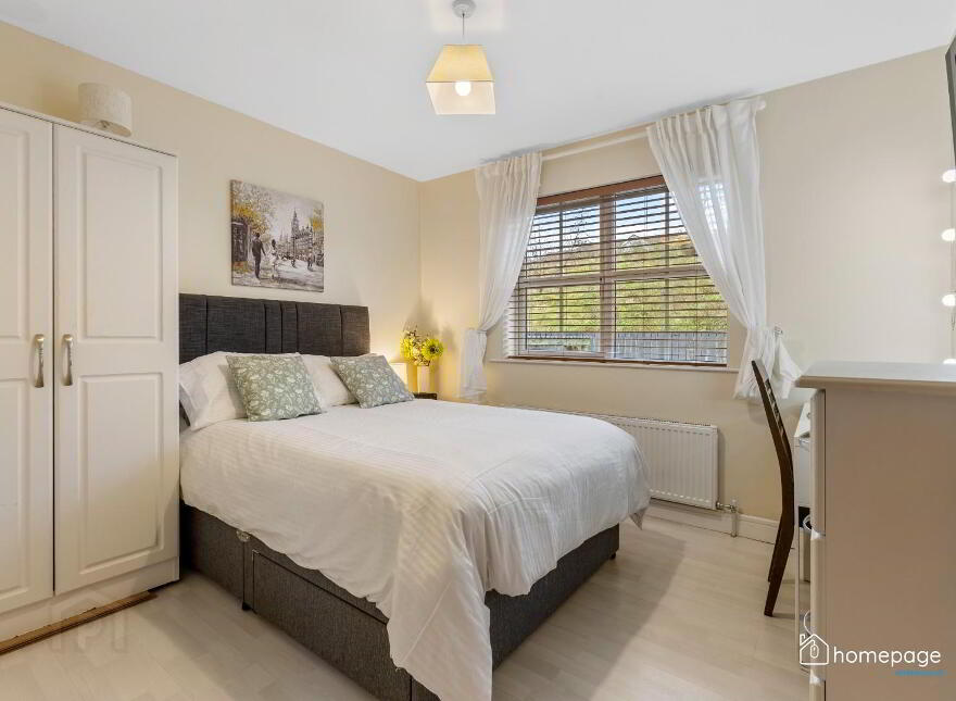 8 Foxhill, Waterside, Derry / Londonderry, BT47 2TN