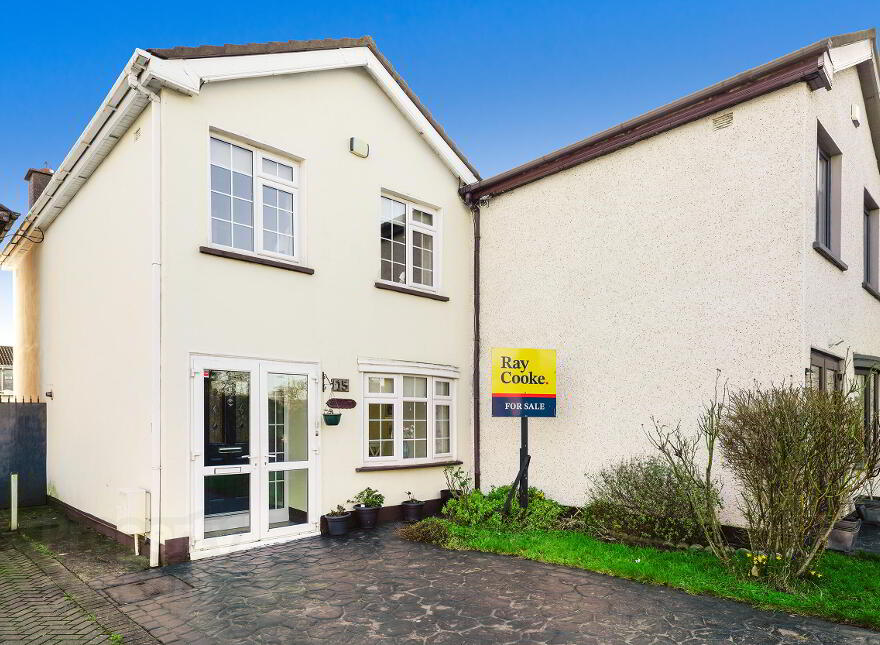 15 Yellow Meadows Lawn, Clondalkin, Dublin, D22WK29 photo